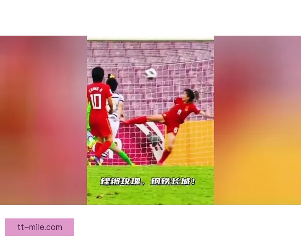 拉伊娅亚历山德里欧冠连场神扑屡救险门成女足后防最后钢铁长城 拉伊娅亚历山德里欧冠连场神扑屡救险门成女足后防最后钢铁长城