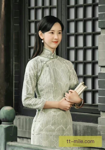 都灵反手直线穿越战术，打身后空当与提速转换